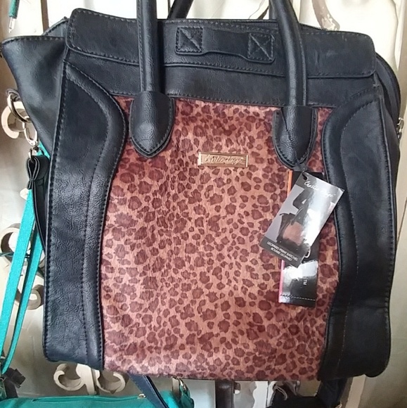 Handbags - LAST ONE & A FLAW DETECTED SO PRICE ADJUSTED